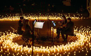 Imagem de destaque para Exposição 'Monet À Beira d'Água' recebe concerto à luz de velas; saiba mais!